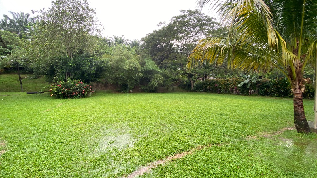 MonQ Land Resort